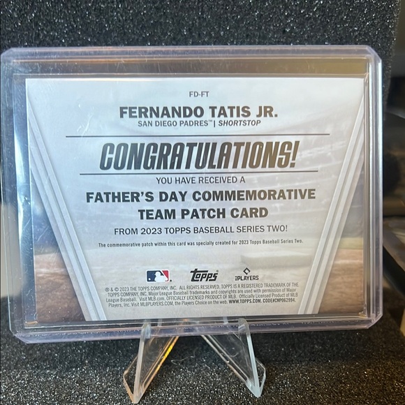 Topps Father's Day Patch Card of Fernando Tatis Jr. Padres - Picture 2 of 4